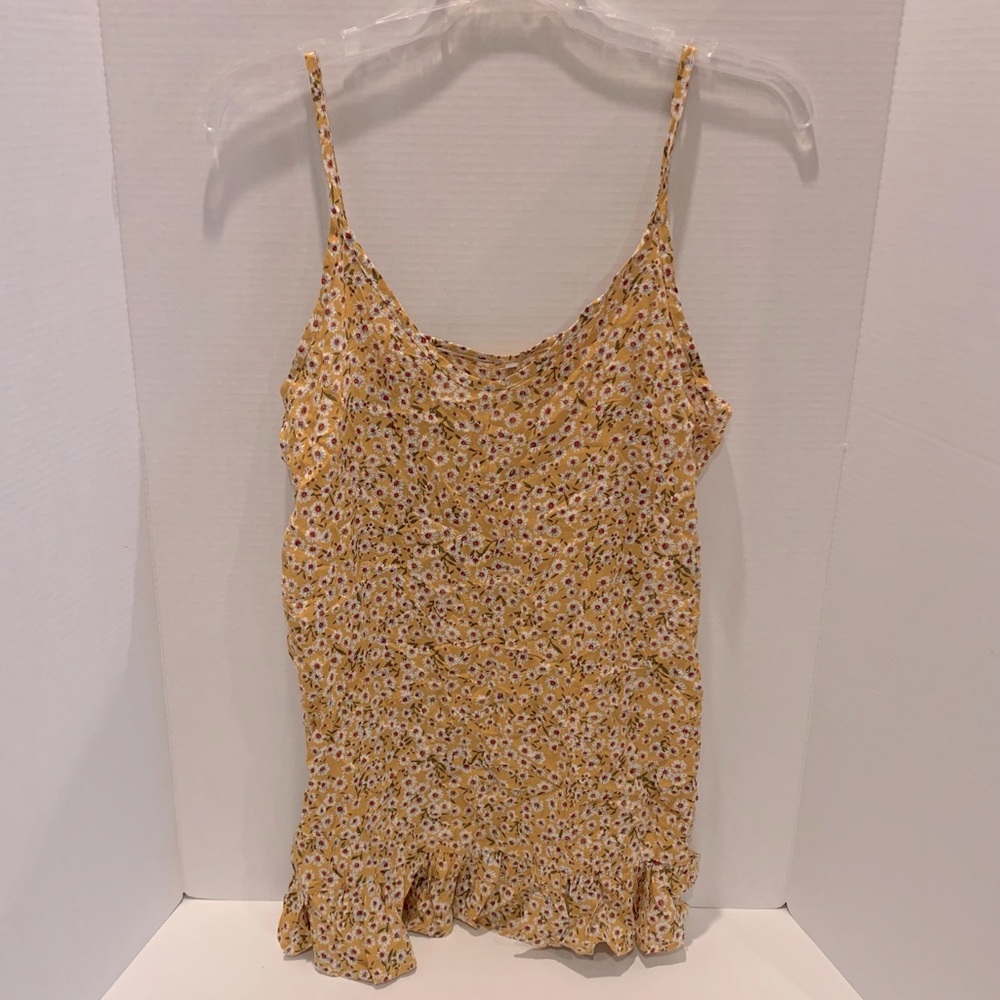 Floral yellow tank top women’s Large